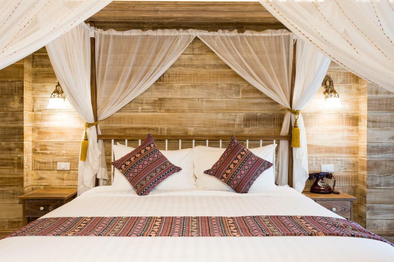 Nampiangdin Boutique Hotel Chiang Mai Bagian luar foto